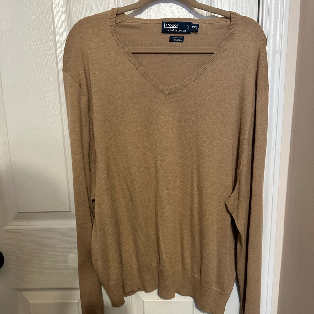 Men’s polo sweater